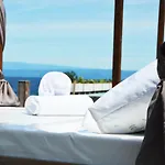 Barbara 3*