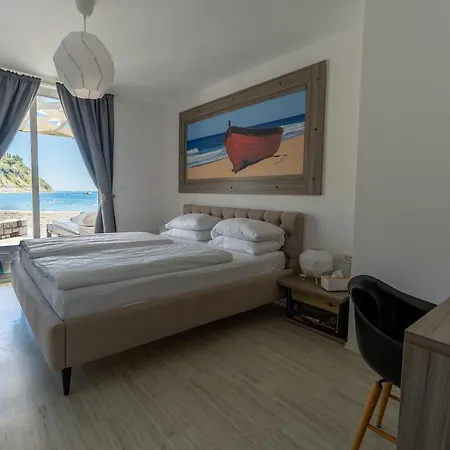 Barbara Beach And Spa Hotel