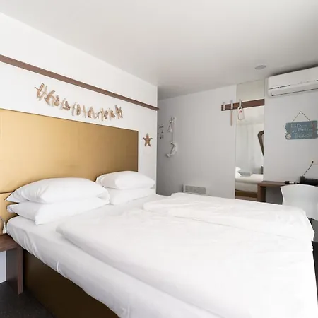 Barbara Beach And Spa Hotel