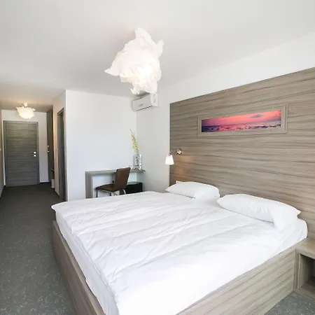 Barbara Beach And Spa Piran